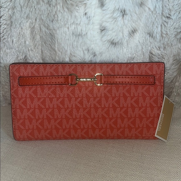 New with Tags Michael Kors Carson Wallet - Picture 1 of 5